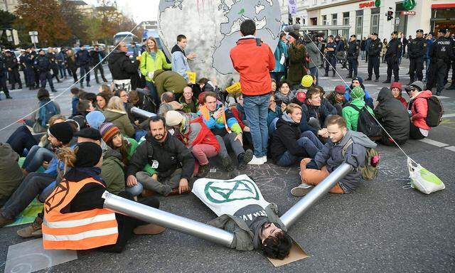 EXTINCTION REBELLION AKTION IN WIEN