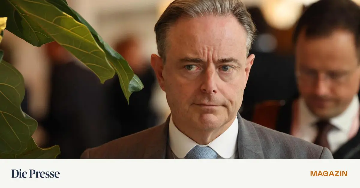 Jihadisten-wollten-belgischen-Regierungschef-De-Wever-mit-Drohne-ermorden-premium-