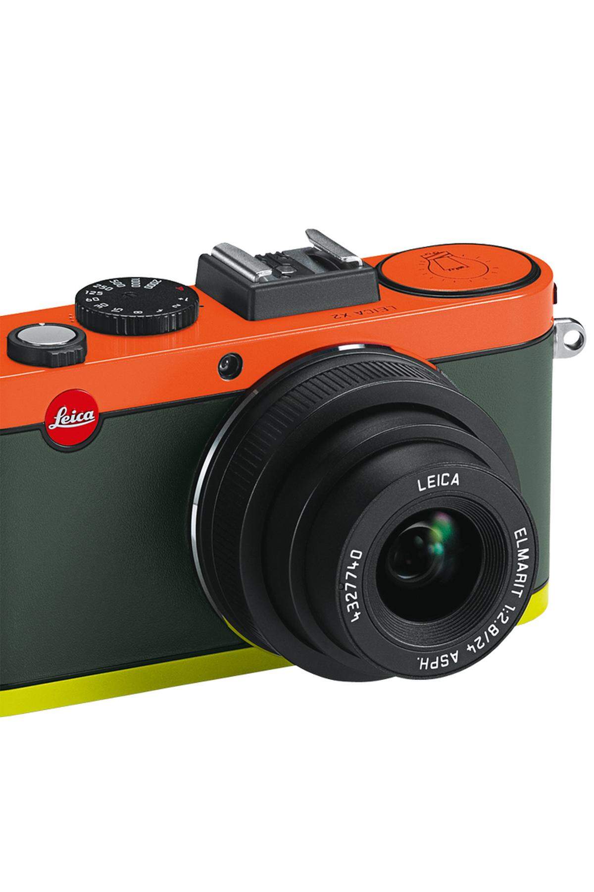 „Leica X2 Paul Smith Edition“ von Leica, 2300 Euro, www.leica-camera.com