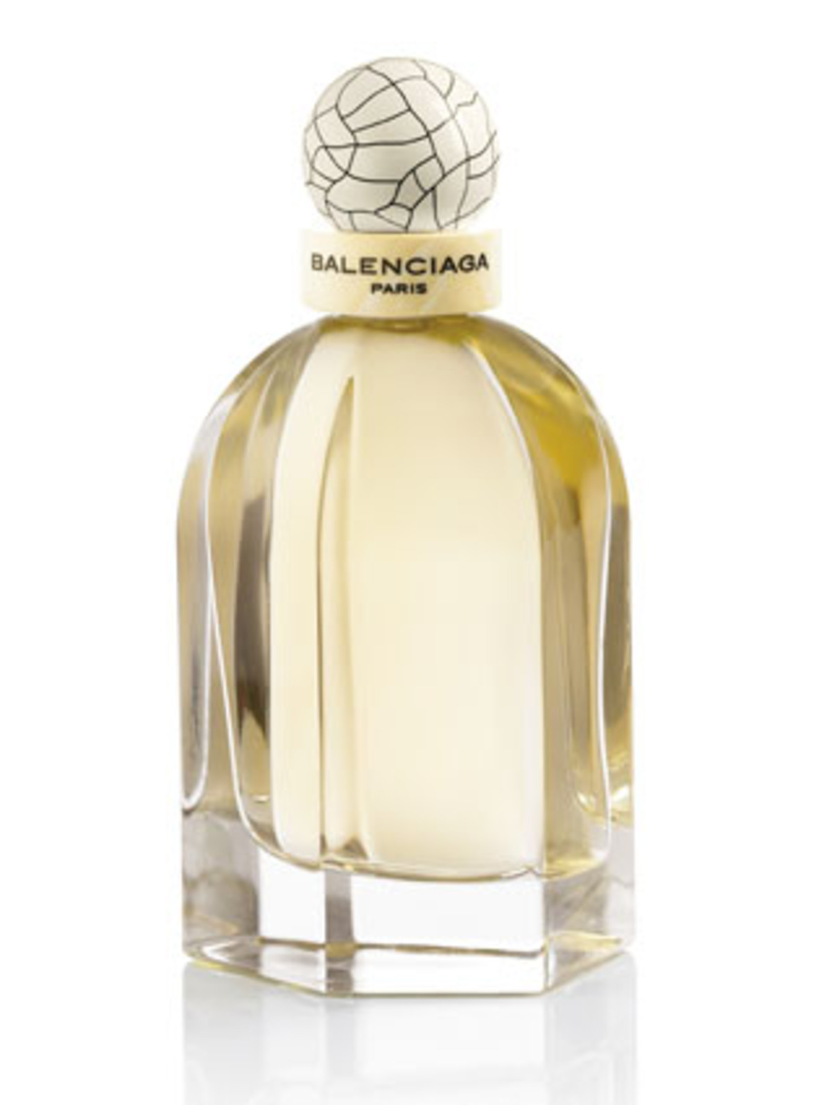 Veilchen Balenciaga Paris. 50 ml, 82 Euro. Der erste Balenciaga-Duft mit Veilchen und Moos. Und Charlotte Gainsbourg als Testimonial. Text: Anna BurghardtFotos: beigestellt