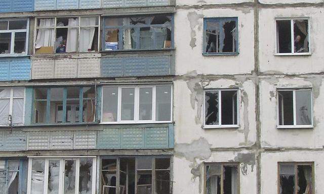 Demoliertes Haus in Mariupol nach einem Raketenangriff.