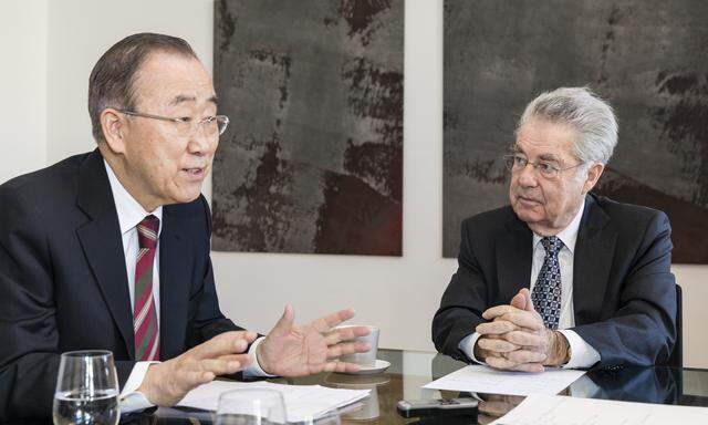 Ban Ki-moon und Heinz Fischer sind seit Jahren befreundet. Nun haben sie in Wien auch ein Forum gegründet, in dem sie über die Probleme in der Welt sprechen.