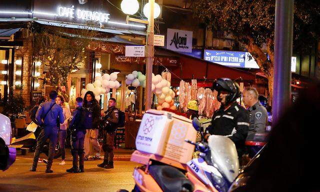 Großeinsatz nach Schüssen in der israelischen Metropole Tel Aviv.