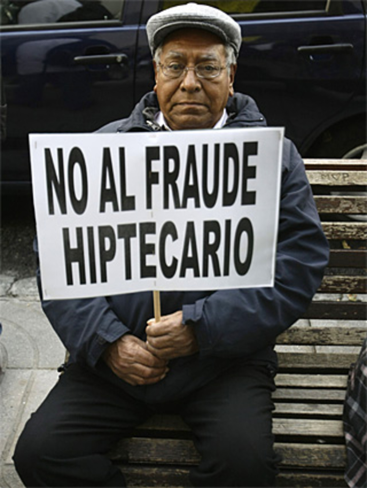 Die "Top 3" eröffnet ein weiteres lateinamerikanisches Land. Präsident Raphael Correa, ein guter Freund von Hugo Chavez, steht für einen radikalen sozialistischen Kurs. Verstaatlichungen zählen zu den Instrumenten des Staatsoberhaupts.Geschadet hat das nicht: Ecuador zählt zu den Auserwählten, die 2008 an der Börse Gewinne machten.