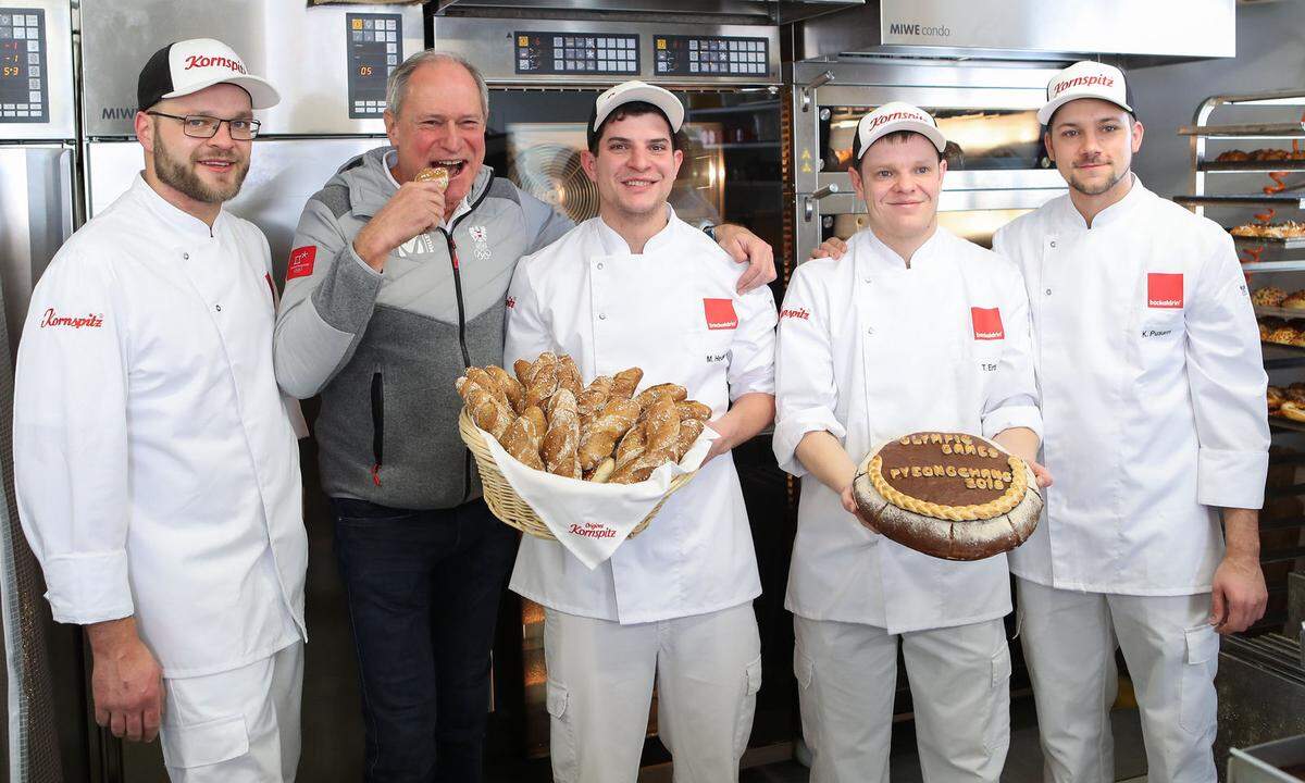 Täglich wird gekocht und frisch gebacken.