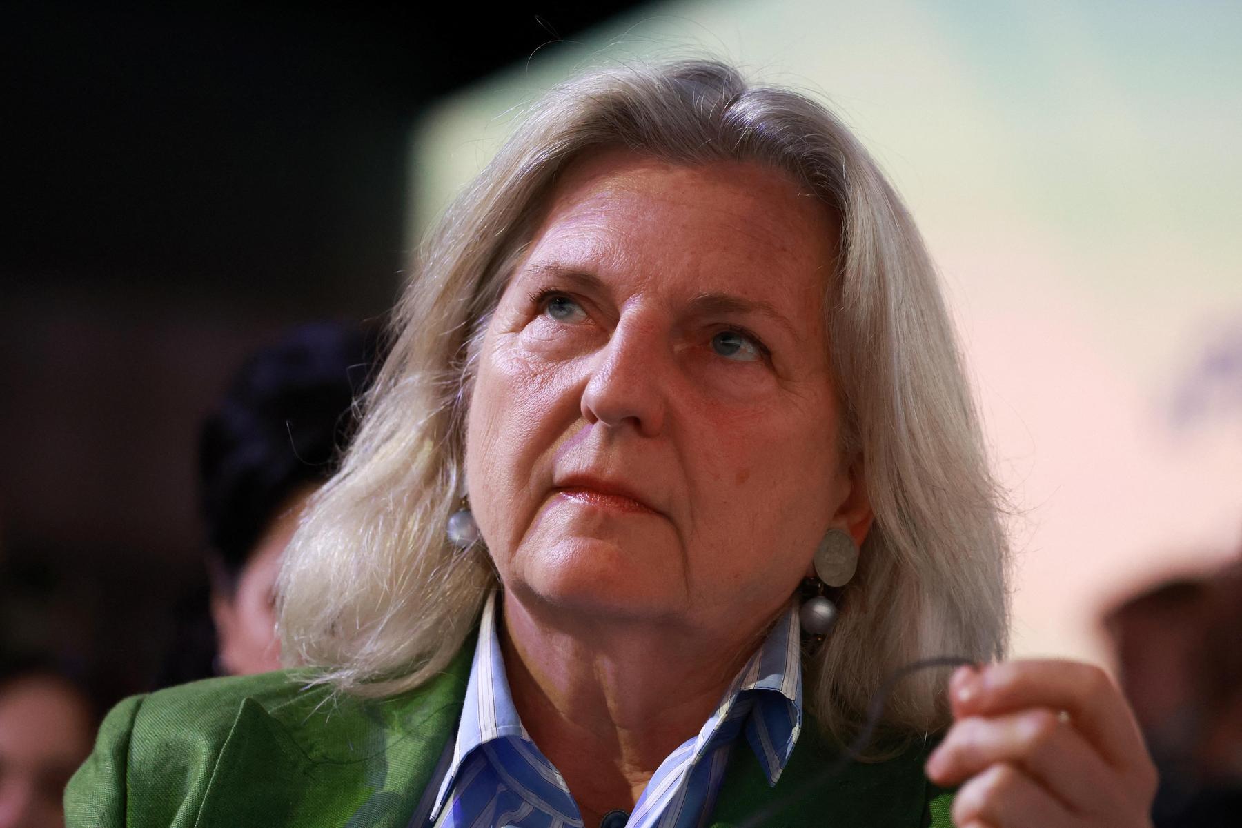 „Teil der lokalen Gemeinschaft“: Ex-Außenministerin Kneissl schwärmt vom Leben in Russland