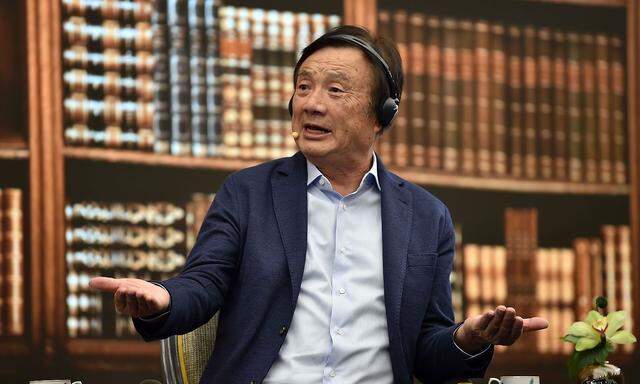 Huawei-Chef Ren Zhengfei kündigt Produktionskürzungen an. 