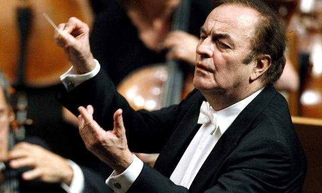 Charles Dutoit