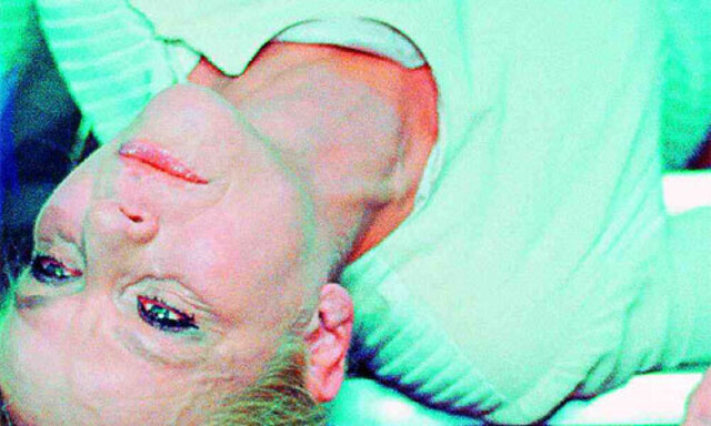 Videoinstallation ''A Voyage in Dwelling''