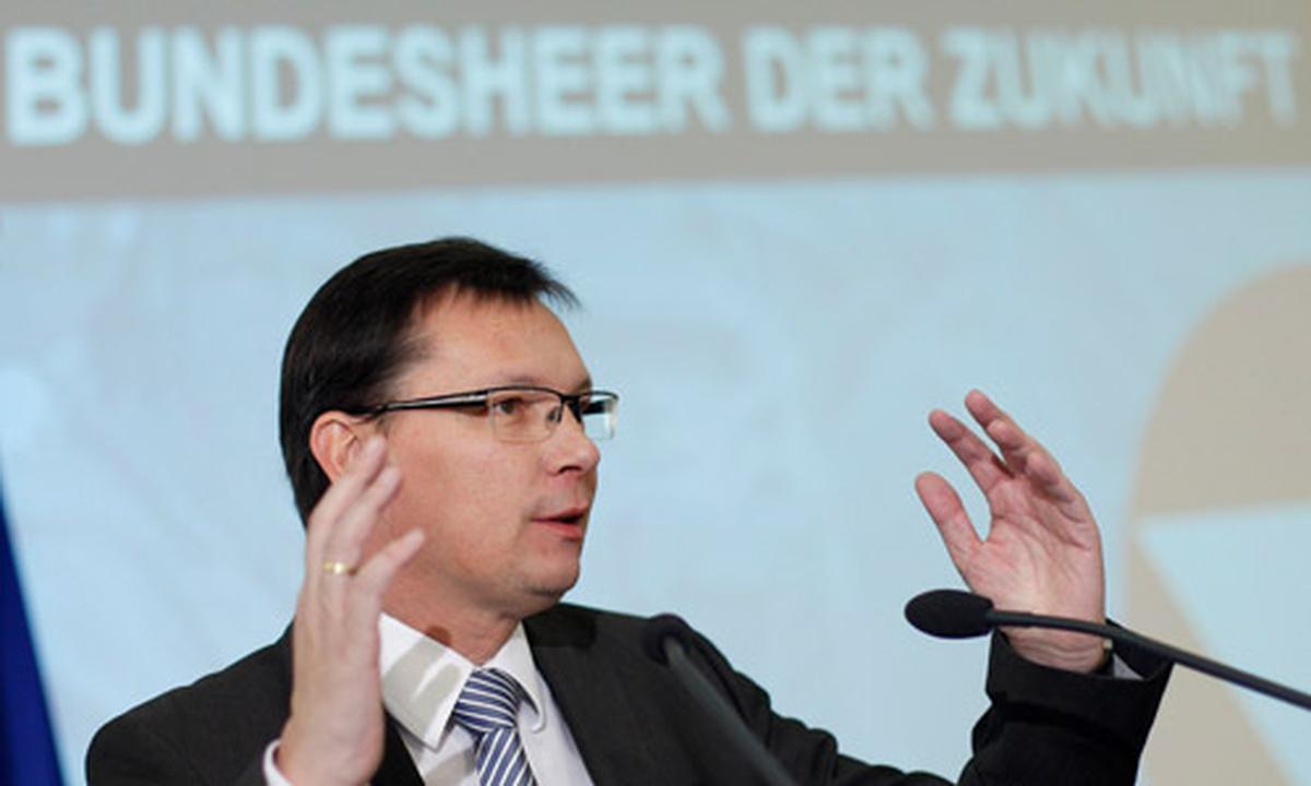 Sieben DarabosModelle Detail
