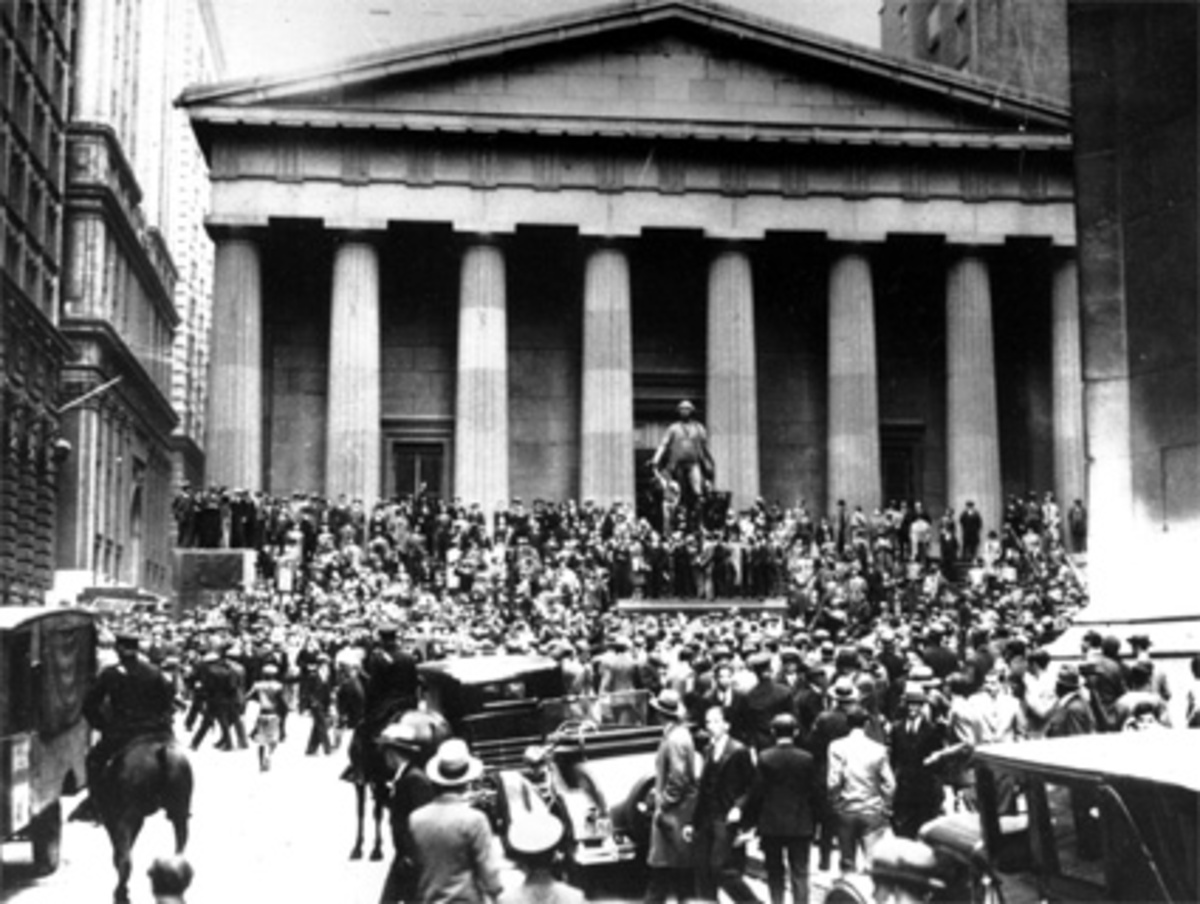 Fed-Chef Bernanke, der als junger Ökonom die Weltwirtschaftskrise in den 1930er Jahren studierte, ist davon überzeugt, dass diese durch eine schrumpfende Geldmenge verursacht wurde.