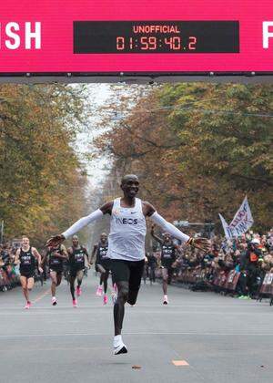 Eliud Kipchoge beim Zieleinlauf