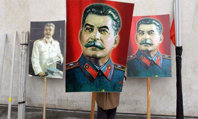 Gesamtschule soll Parallelen Stalins