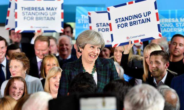 Theresa May bei einer Wahlkampfveranstaltung.