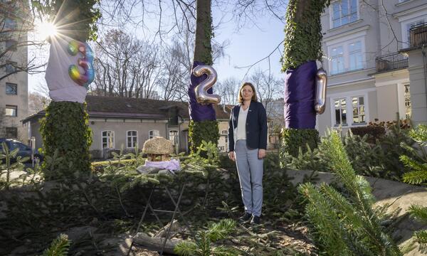 Die künftige Caritas Präsidentin Nora Tödtling-Musenbichler über Weihnachten: „Das ist kein idyllisches Fest, sondern ein Fest, das hinweist auch auf Not.“ 