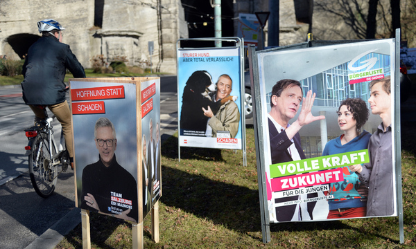 THEMENBILD: GEMEINDERATS- B�RGERMEISTERWAHL IN SALZBURG / PLAKATE