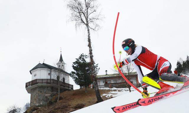 ALPINE SKIING - OESV, slalom training