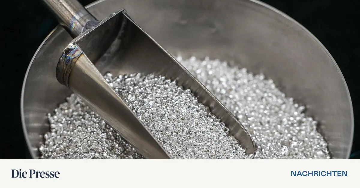 Warum-der-Silberpreis-ber-die-Feiertage-auf-ein-Rekordhoch-geschnellt-ist-premium-