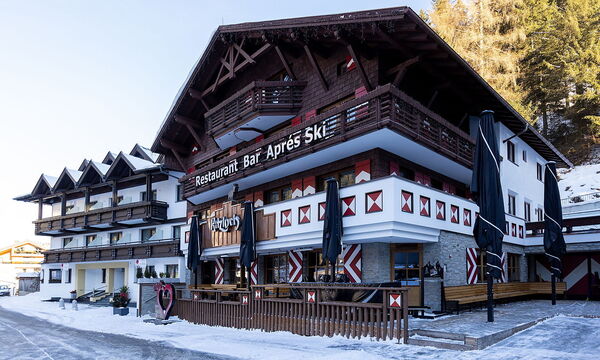 Zumindest in Europa ist das "Kitzloch" in Ischgl mit fragwürdigen Schlagzeilen berühmt geworden.