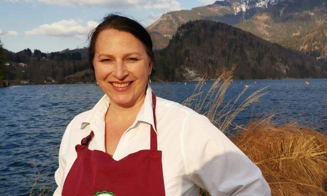 Maria Alba Bonomo liefert in und rund um die Stadt Salzburg Mittagessen nun im Glas. 