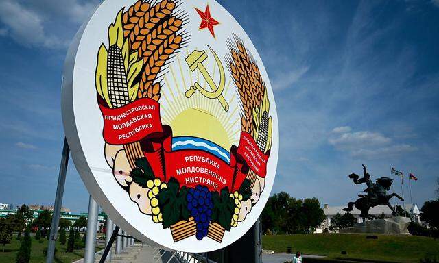 Das Wappen von Transnistrien.