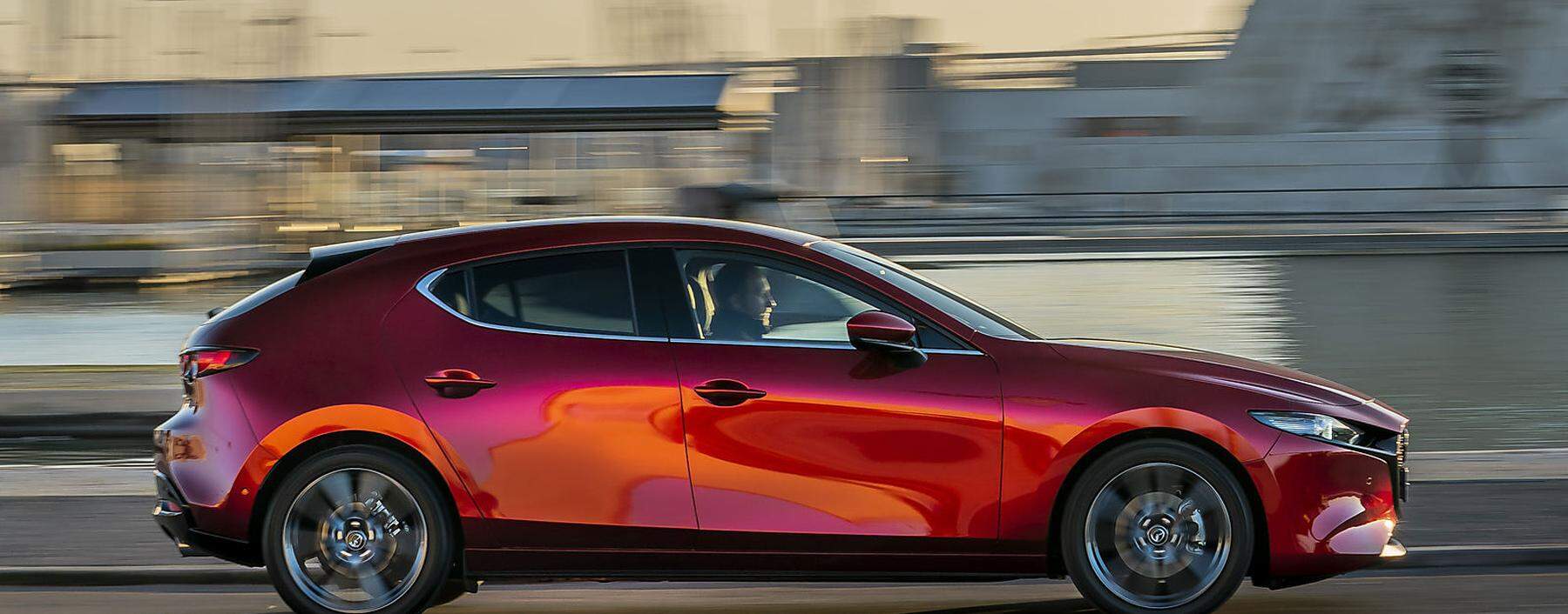 Mazda3: die neueste Interpretation der Mazda Formensprache