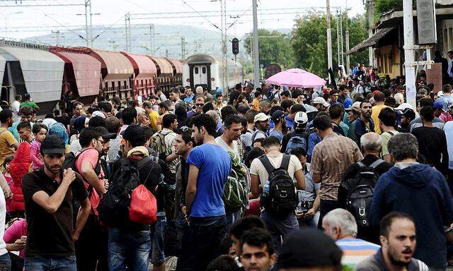 Mazedonien lässt alle Flüchtlinge weiterreisen