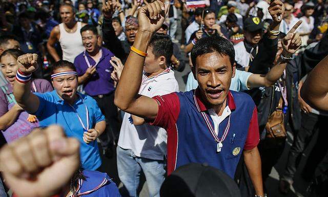 Wollen die Regierung stürzen: Demonstranten in Bangkok