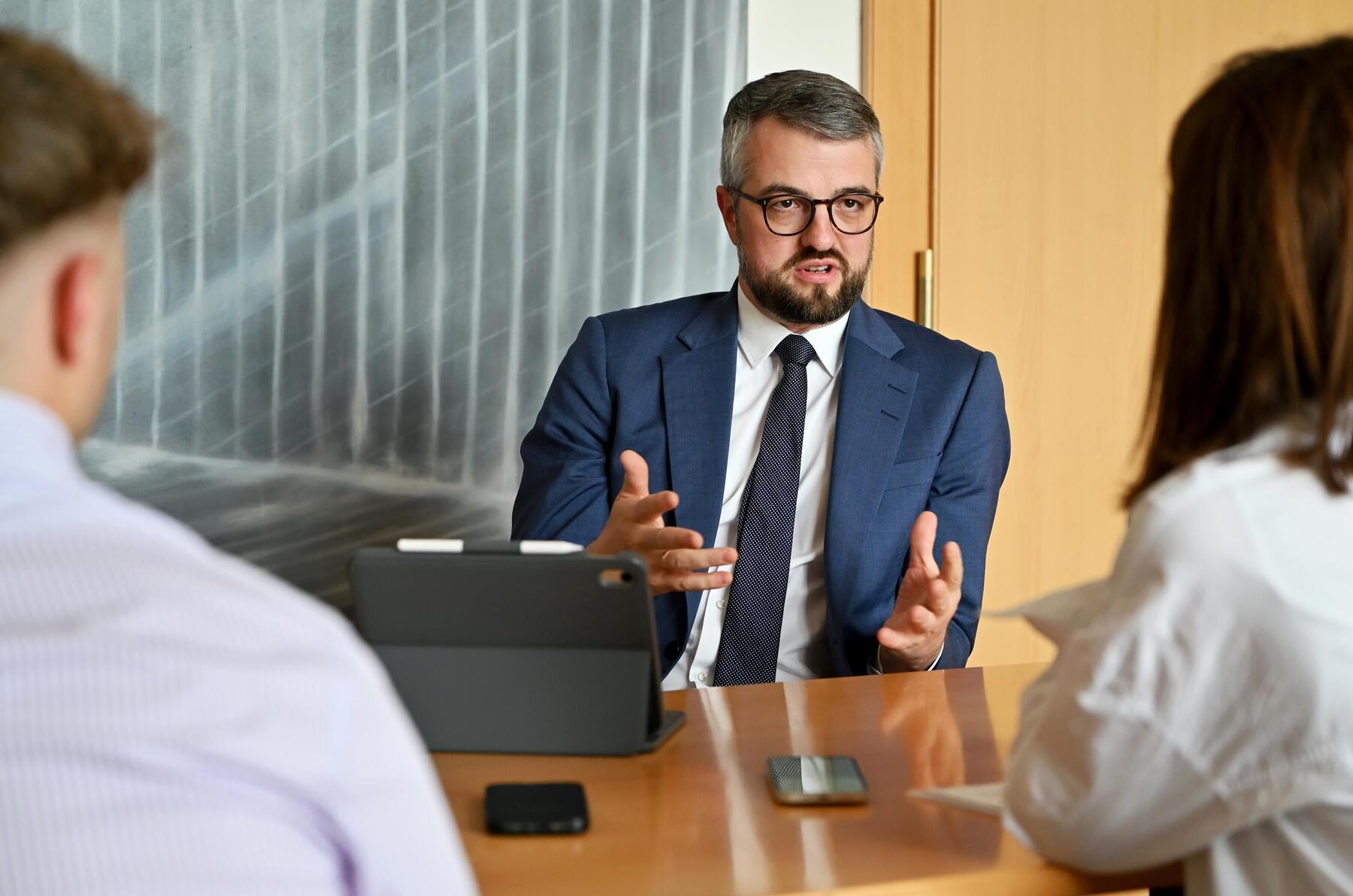 New Chief Economist: "The state should not permanently intervene in the market"