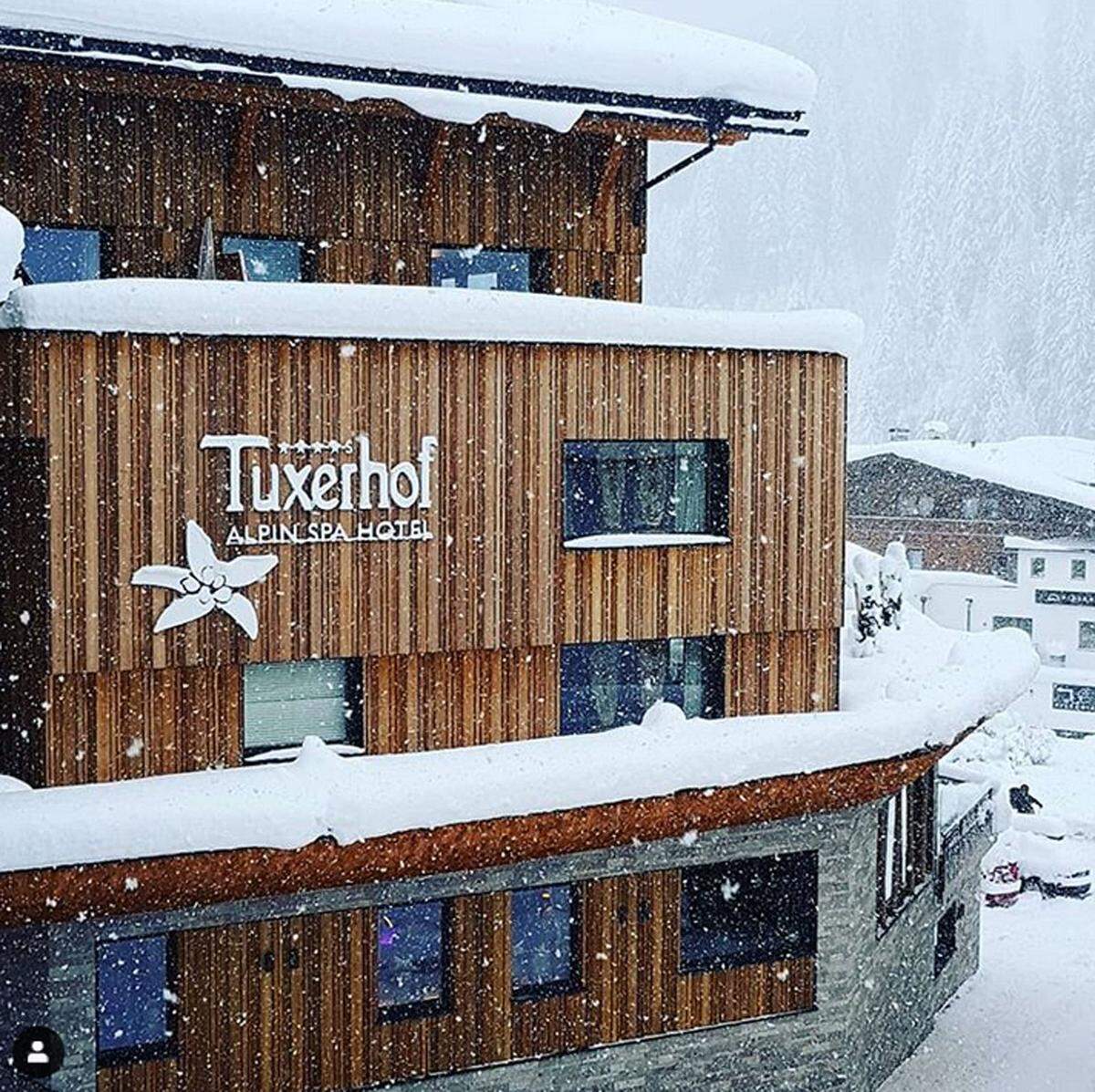 Platz 1: Hotel Alpin Spa Tuxerhof, Tux  2018 wurde das Hotel mit Blick über das Zillertal umfangreich renoviert. "Ein außergewöhnlicher Kraftplatz bei dem Wohlfühlen, Genuss und unverfälschte Natur im Zentrum stehen", heißt es auf der Homepage.