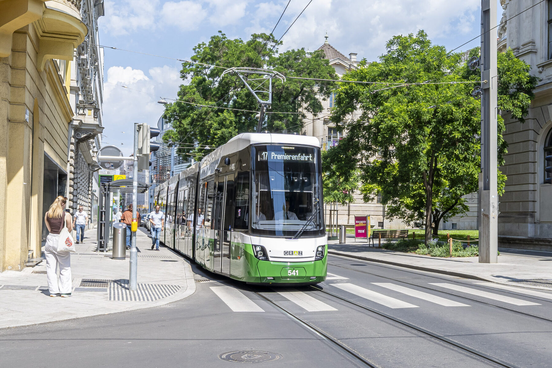 Collision Avoidance: Smart Trams Think Ahead