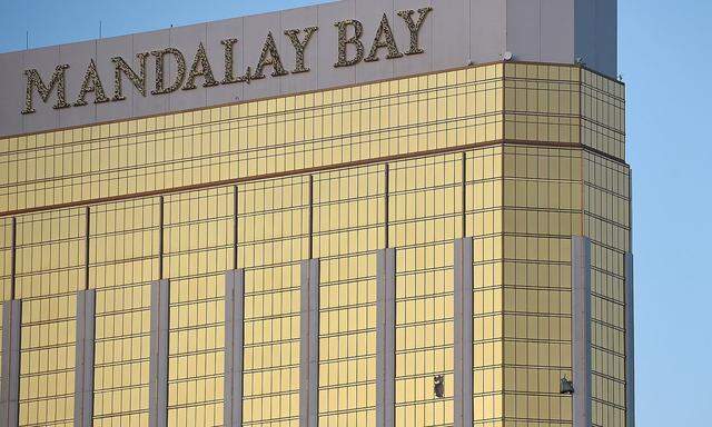 Aus dem 32. Stock des Mandalay Bay Hotels in Las Vegas schoss Stephen Paddock auf Konzertbesucher.