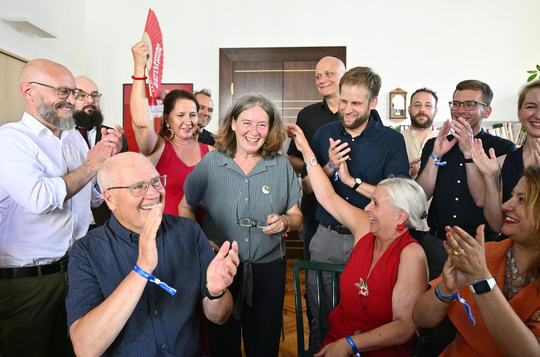 KPÖ Triumphs in Graz, Coalition with Greens Possible Even Without SPÖ