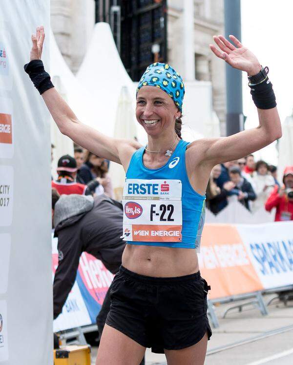 Beste Österreicherin wurde als Elfte Katharina Zipser in 2:47:23.