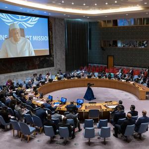 Abdoulaye Bathily am großen Bildschirm der UN