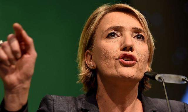 Debatte um Kölner Polizeieinsatz: Grünen-Chefin räumt Fehler ein