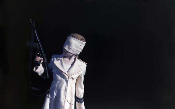 Gottfried Helnwein, „Disasters of War 35“, 2014, Mixed Media, Öl und Acryl auf Leinwand, 200 x 322 cm