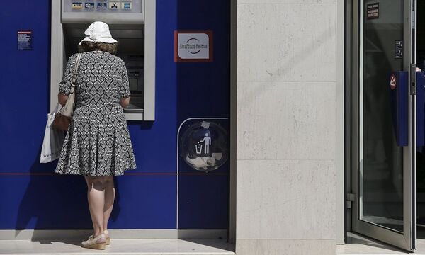 e Kosten für Behebungen bei Drittanbietern muss ab Die Kosten für Behebungen bei Drittanbietern muss ab sofort der Kunde tragen.der Kunde tragen.