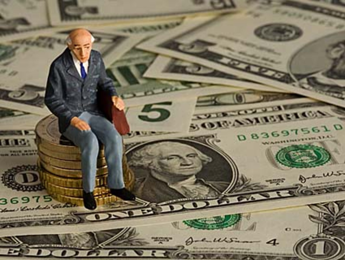 Auch auf sich selbst kann man wetten: Wie Alec Holden, aus dem südenglischen Surrey. Er hatte im Jahr 1997 darauf gewettet, dass er 100 Jahre alt wird. Er behielt Recht - der Buchmacher zahlte 2007 zähneknirschend umgerechnete 37.000 Euro.