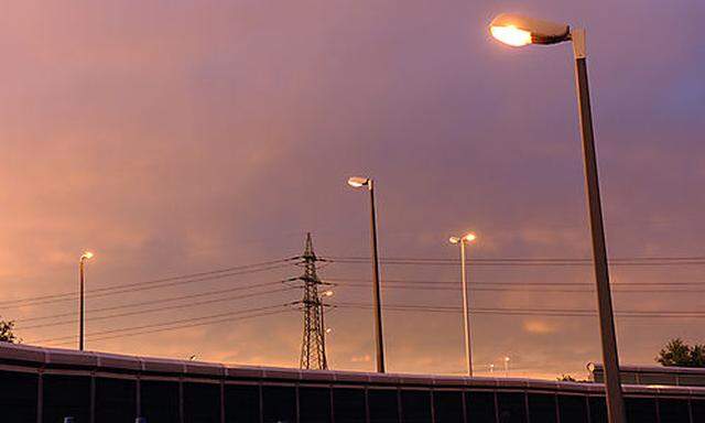Strom, Licht, Energie, Stra�enbeleuchtung, Lampen  Foto: Clemens Fabry