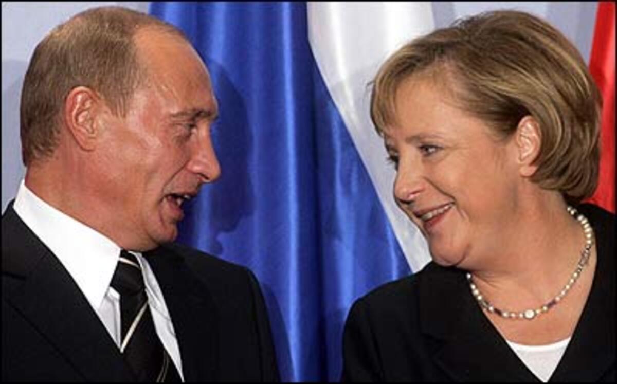 "Das wichtigste sowohl bei Nordkorea als auch beim Atomstreit mit dem Iran ist, dass wir einheitlich handeln".  Die deutsche Bundeskanzlerin Angela Merkel und Russlands Präsident Wladimir Putin haben die internationale Staatengemeinschaft zu geschlossenem Handeln gegenüber Nordkorea aufgerufen.