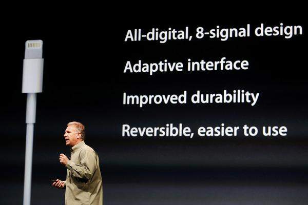 Wie erwartet läutete das iPhone 5 das Ende des 30-Pin-Dock-Connectors ein. Apple nennt ihn Lightning-Connector und integriert ihn auch bei den neuen iPods.