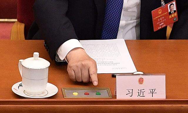 Xi Jinping gibt zum Abschluss des Nationalen Volkskongresses grünes Licht für das neue Sicherheitsgesetz für Hongkong.