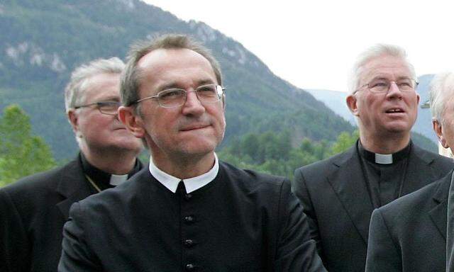 Archivbild: Karl Schauer bei der Sommersession der Bischofskonferenz 2007