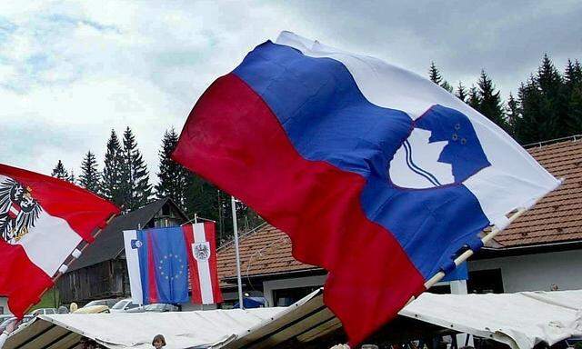 Ratingagentur Fitch stuft Slowenien herab
