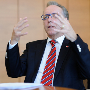 Arbeitskammer drängt auf Verkürzung der Arbeitszeit 