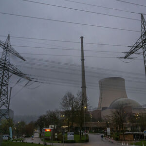 Das Kernkraftwerk Isar 2 in Bayern. Geht es nach Ministerpräsident Markus Söder, entscheidet Bayern selbst über dessen Weiterbetrieb. 