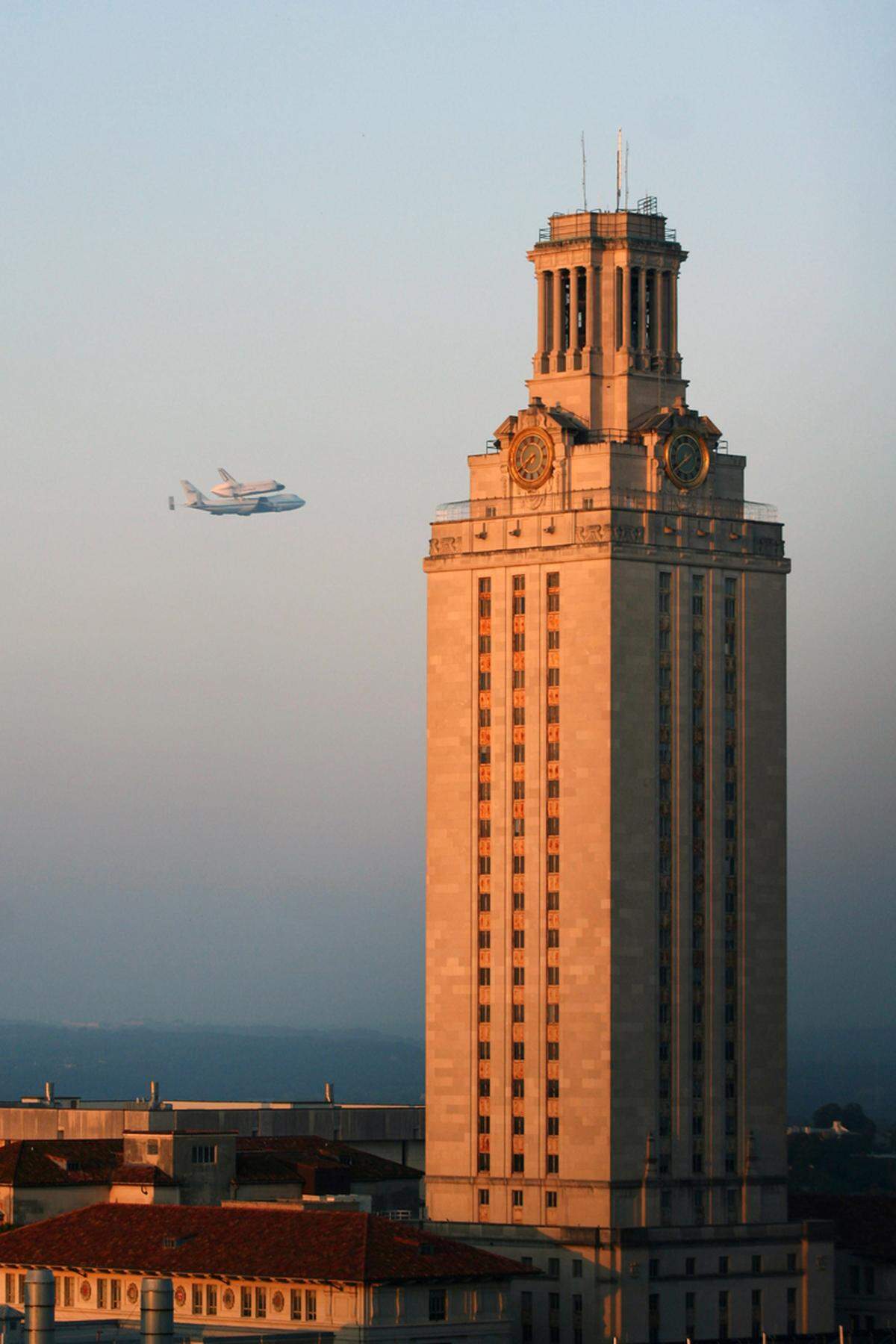 ... und auch New Orleans, Houston (Bild), San Francisco, Sacramento und natürlich Los Angeles wurden überflogen.