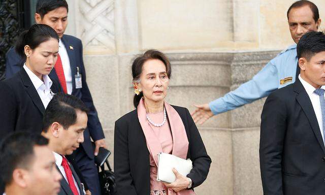 Aung San Suu Kyi wird in Den Haag vor Gericht ihr Land gegen den Vorwurf des Genozids verteidigen.