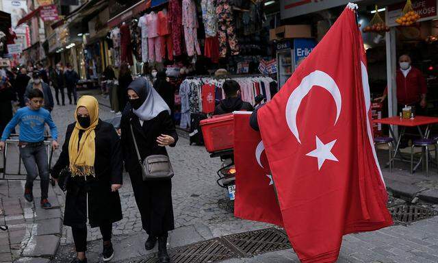 Ein Bild aus einem Einkaufsviertel in der türkischen Metropole Istanbul.
